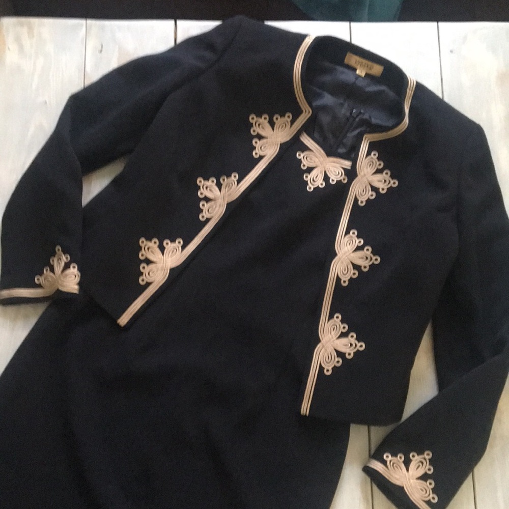 Kasper Dress Suit